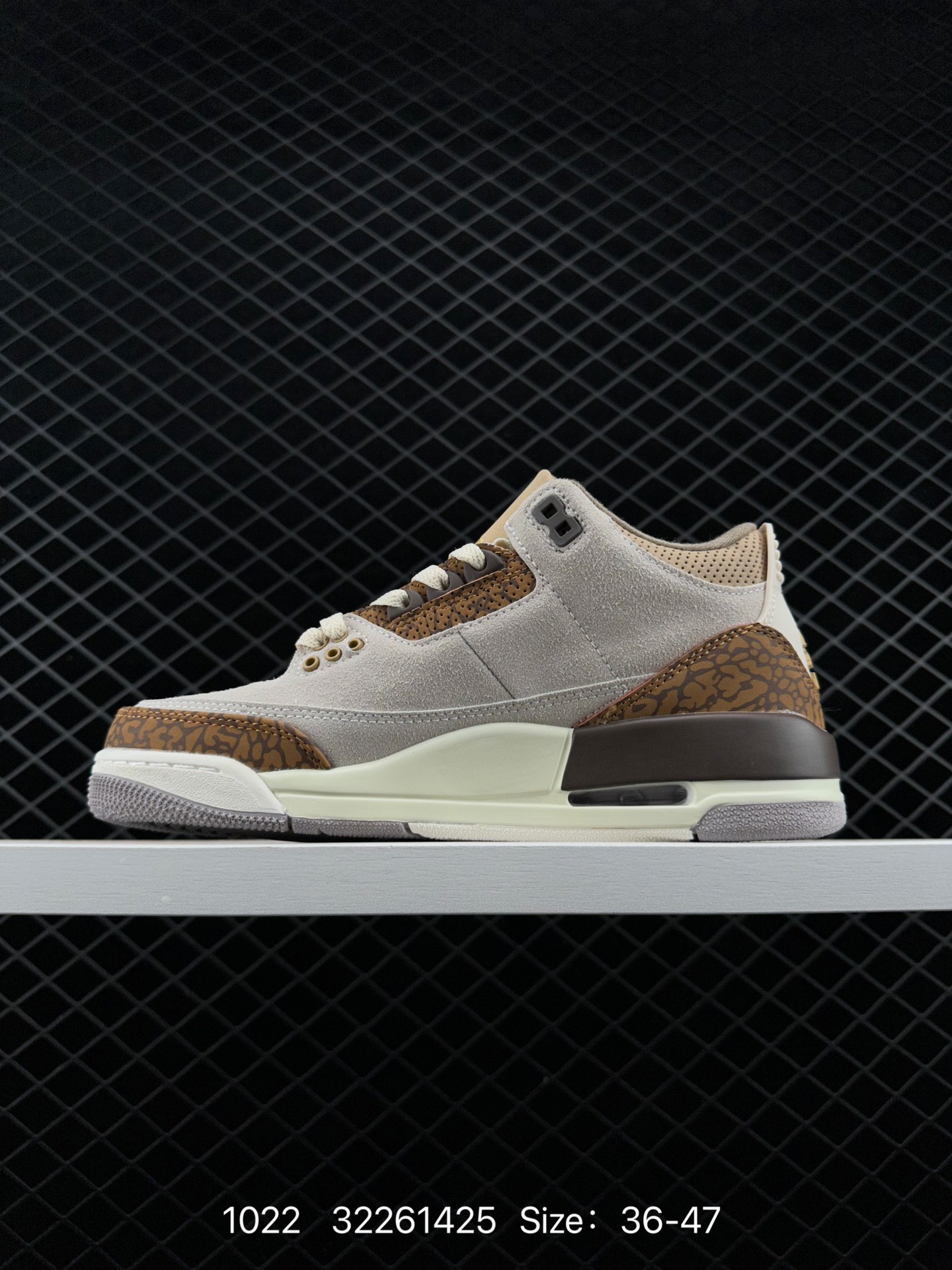 Air Jordan 3 Retro ”Hide and Sneak“